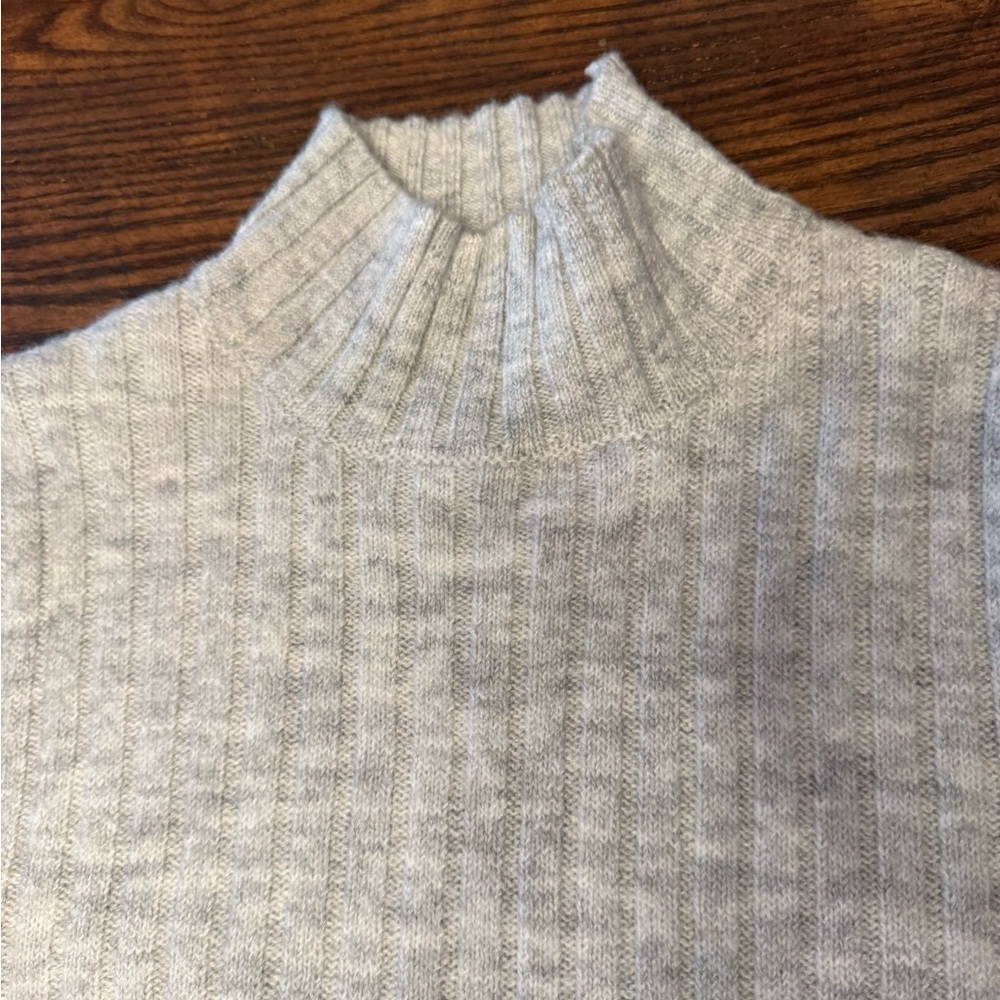 William Rast Gray Ribbed Knit Sweater - Picture 3 of 9